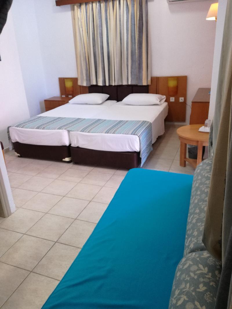 Marilisa Hotel Kokkini Hani Exterior foto